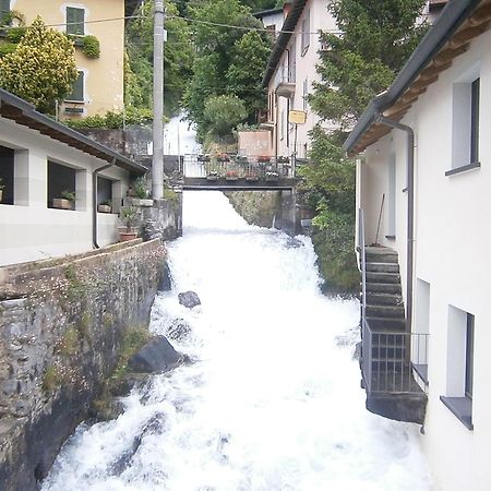Casa In Riva Al Lago Varenna Ngoại thất bức ảnh