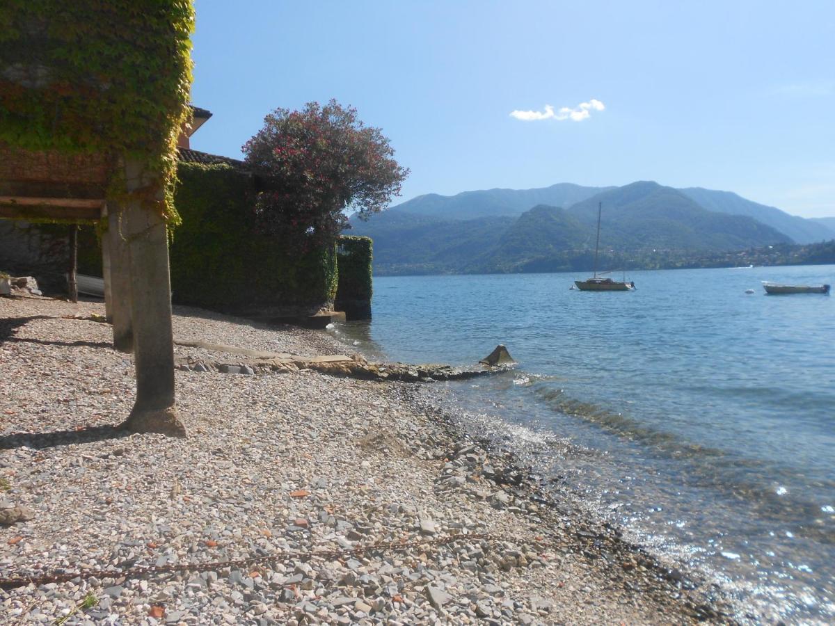 Casa In Riva Al Lago Varenna Ngoại thất bức ảnh