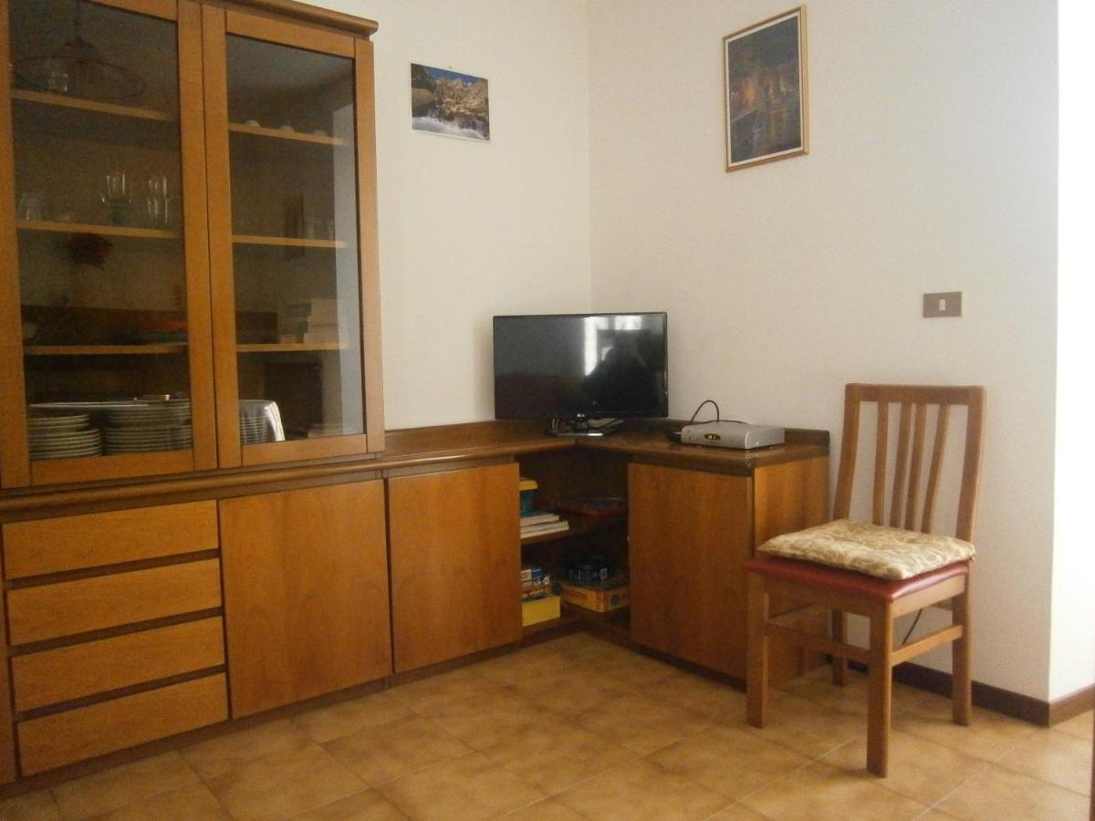 Casa In Riva Al Lago Varenna Ngoại thất bức ảnh